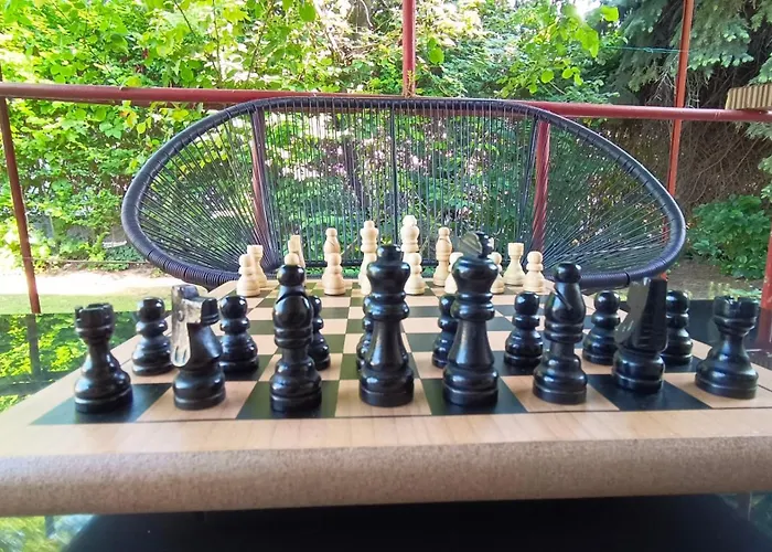 Play And Relax In Lake-Parkside Cozy Family Retreat - Jegenye Cottage